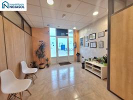 REF- 003042- LOCAL COMERCIAL EN PLENO FUNCIONAMIENTO DE 144 M2 EN BERANGA photo 0