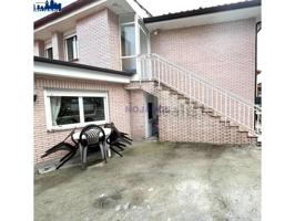 REF. 000639 CASA EN HELGUERAS REPARTIDA EN TRES VIVIENDA CON PARCELA DE 554 M2 photo 0
