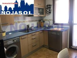 REF 000702 - PRECIOSO PISO PARA ENTRAR A VIVIR EN URBANIZACIÓN PRIVADA CON PISCINAS, PLAZA DE GARAJE Y TRASTERO photo 0