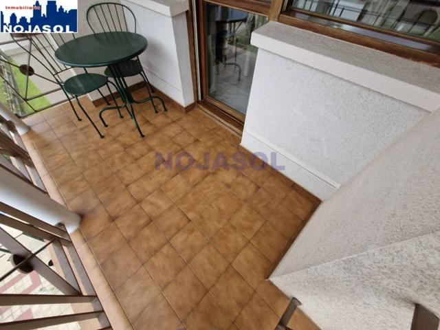 REF 000103 - EN EXCLUSIVA VENDEMOS PRECIOSO PISO CON TERRAZA, URBANIZACIÓN CON PISCINA, GARAJE CERRADO Y CÉNTRICO photo 0