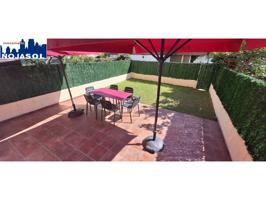 Ref.02104 - LUMINOSO BAJO DE 2 HABITACIONES CON AMPLIA TERRAZA photo 0