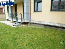 REF 000889: Bajo con jardín de 3 habitaciones en SAN MIGUEL DE MERUELO photo 0