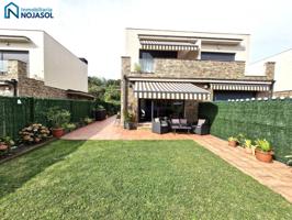 REF 000044 - EN EXLUSIVA - PRECIOSO CHALET SEMINUEVO PARA ENTRAR A VIVIR JUNTO A LAS PLAYAS DE NOJA Y BERRIA EN URBANIZA photo 0