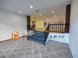 LOCAL EN VENTA MARTORELL photo 0