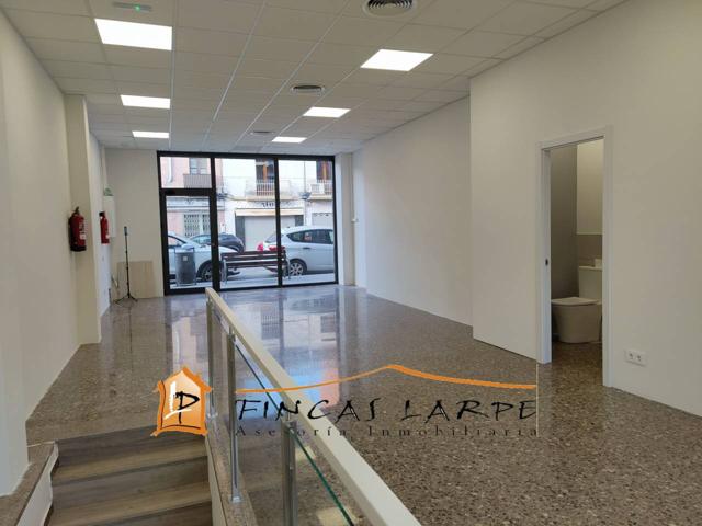 LOCAL COMERCIAL EN 1ª LINEA EN PALLEJA photo 0