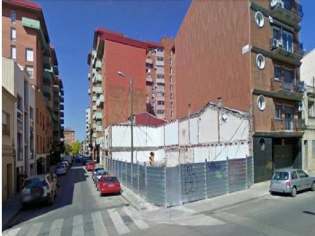 Solar en venta en Eixample-Sant Oleguer photo 0