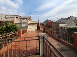 Venta de casa en Sabadell para REFORMAR photo 0