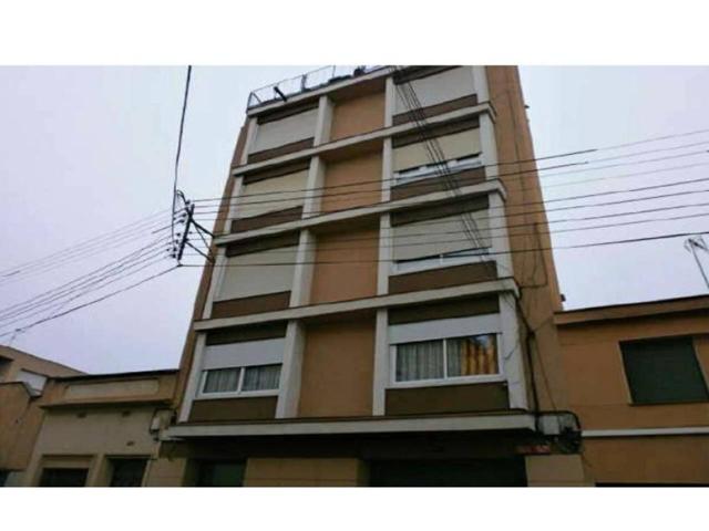 LOCAL EN VENTA EN PAU CLARIS photo 0
