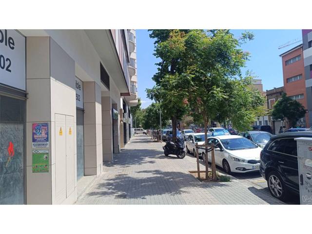 local comercial en passeig comerc photo 0