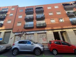 LOCALES COMERCIALES EN SANT CUGAT photo 0