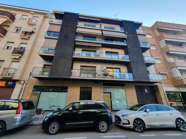 Local comercial en venta en Cerdanyola del Vallès, Centre-Cordelles photo 0