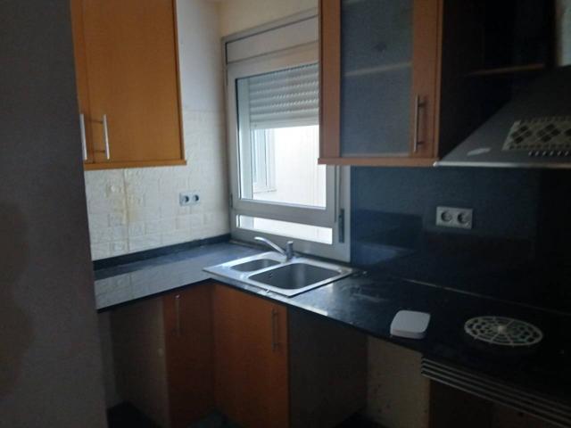 PISO EN CREU ALTA - A REFORMAR photo 0