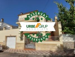TORRE EN ABRERA CON 4 HABITACIONES Y PISCINA photo 0