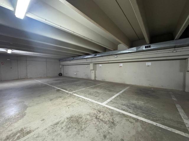 6 PLAZAS DE PARKING photo 0