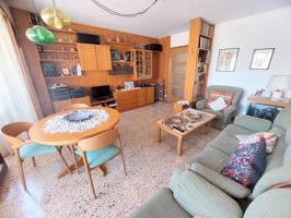 PISO EN EL BARRIO DE SANT PERE, 4 HABITACIONES . ENTREGA INMEDIATA photo 0