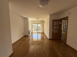 GRAN PISO EN CAN AURELL JUNTO PARQUE SANT JORDI, 4 HABITACIONES photo 0