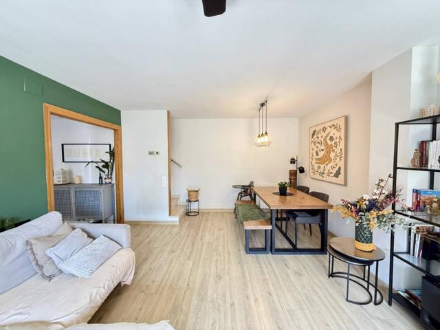 DUPLEX REFORMADO EN EL BARRIO DE SANT PERE photo 0