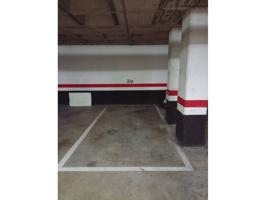 ¿Buscas plaza de párquing? esta puede ser la tuya photo 0