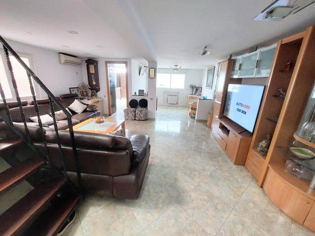 CASA REFORMADA EN LA COGULLADA, PARA ENTRAR A VIVIR photo 0