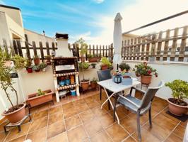 CAN AURELL PISO DE 3 HABITACIONES , ACTUALMENTE DE 2 DORMITORIOS CON TERRAZA DE 45m² A PIE DE COMEDOR. photo 0