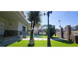 GRAN TORRE EN CAN VILLABA DE ABRERA CON GRAN PISCINA photo 0