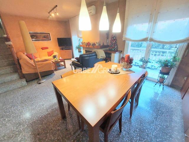 GRAN CASA CON ASCENSOR EN CASTELLVELL I VILAR , A 45 MINUTOS DE BARCELONA CIUDAD photo 0