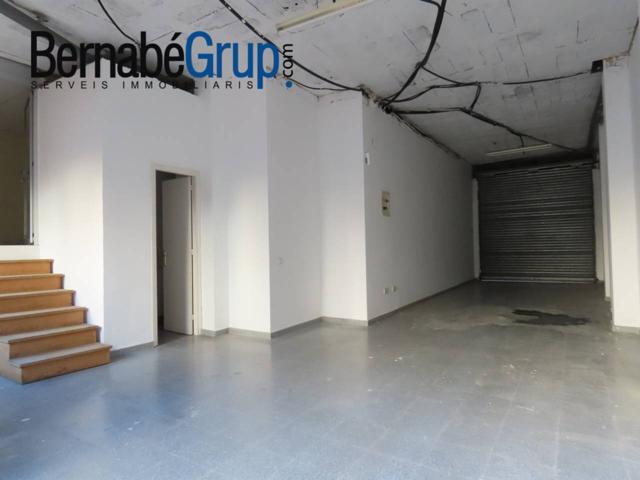 Local comercial con entrada por dos calles photo 0