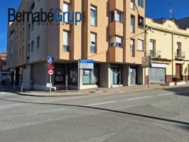 En carretera principal Local en alquiler en La Roca del Vallès photo 0