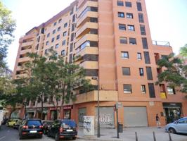 Local comercial en venta photo 0