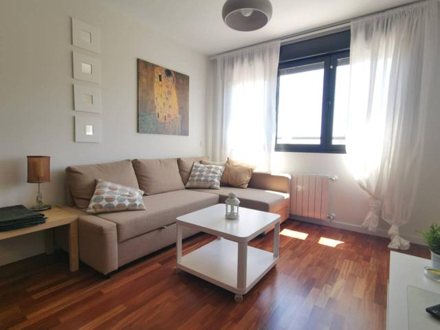 Piso en alquiler en Sant Llorenç photo 0