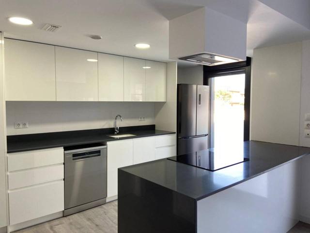 Casa adosada en alquiler photo 0