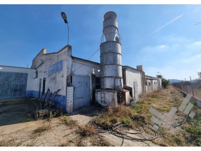 Venta de Nave industrial en (Tarragona) photo 0