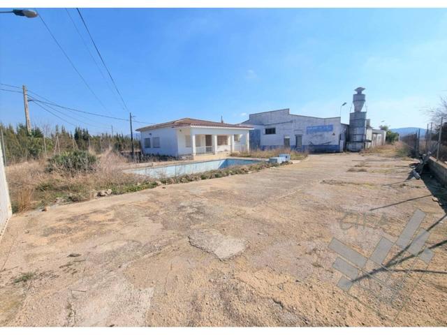 Venta de Nave industrial en (Tarragona) photo 0