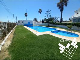 SE VENDE ADOSADO EN LA COSTA NORTE DE VINARÓS photo 0