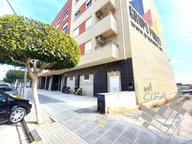 SE VENDE LOCAL COMERCIAL EN BENICARLÓ photo 0