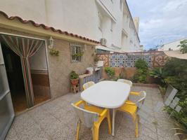 ¡Casa adosada en venta en planta baja! photo 0