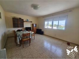 Piso en venta en Nucli Urbà photo 0