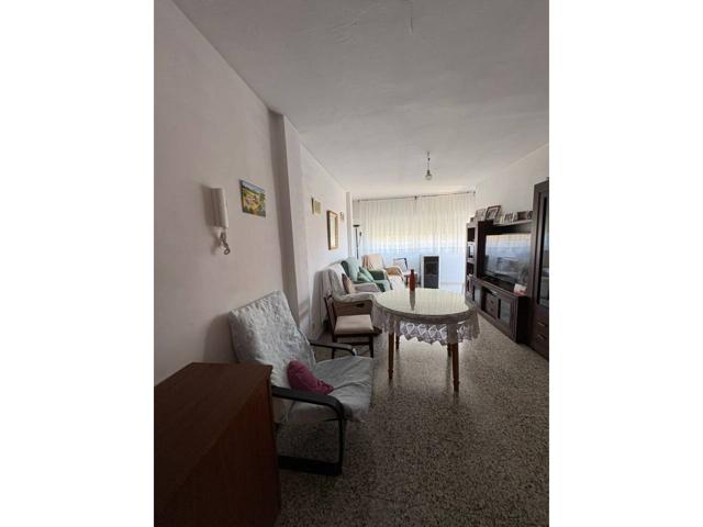 VENTA DE PISO A UN PASO DEL PARQUE photo 0