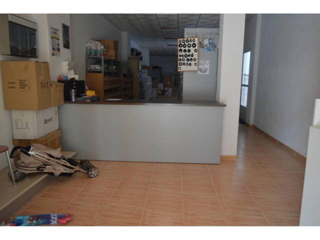 ¡¡Se Alquila Local Comercial de 260 m2 con Excelentes Terminaciones!! photo 0