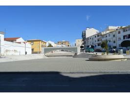 Local comercial en venta en Baena photo 0