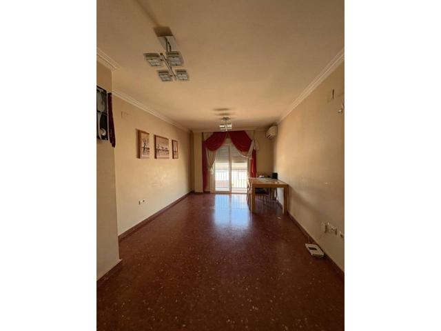 PISO DE TRES DORMITORIOS CON ASCENSOR Y PARKING photo 0