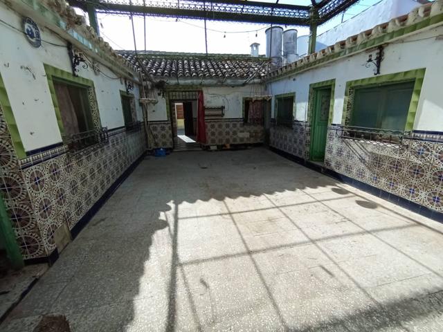 Venta de Casa Muy Solariega en Zona Ambulatorio photo 0