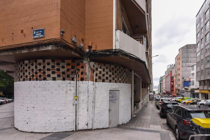 Bajo, semisótano y sótano: cerca de 800 m2. en calle Nicaragua, al lado de Juan Flórez photo 0
