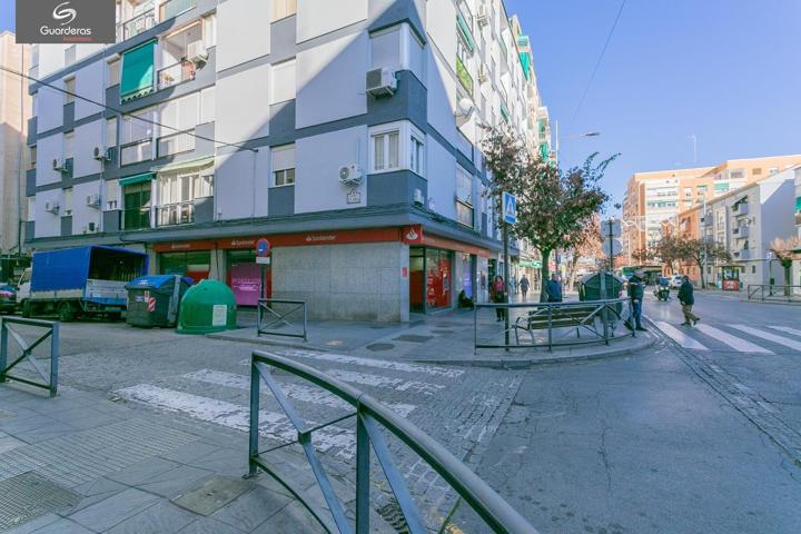 ¡Oportunidad Única! Piso en Venta en el Zaidín con Ascensor photo 0