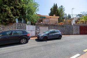 OPORTUNIDAD!!!! Chalet independiente en Cenes, para reformar a tu gusto. No lo dejes photo 0