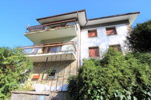 CASA BIFAMILIAR EN ZALLA, LA HERRERA CON TERRENO DE 756 M2 photo 0