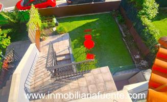 ADOSADO CON TERRAZA Y JARDIN EN ARTZINIEGA photo 0