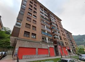 PISO CON ASCENSOR EN ALONSOTEGUI photo 0