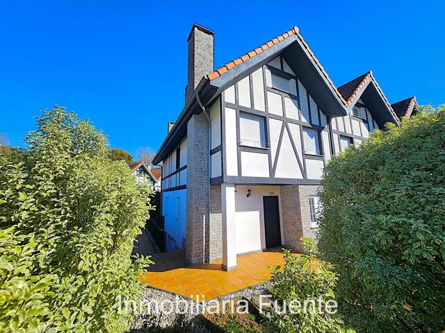 ADOSADO CON JARDIN, GARAJE DOBLE EN SOPUERTA photo 0