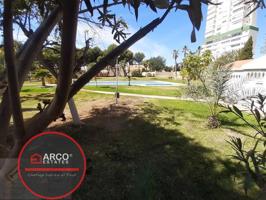 Piso de 3 dormitorios en Benidorm. Con aparcamiento y trastero. photo 0